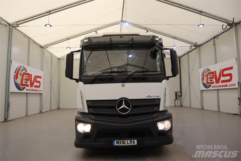 Mercedes-Benz ANTOS 1824 Camion Fourgon