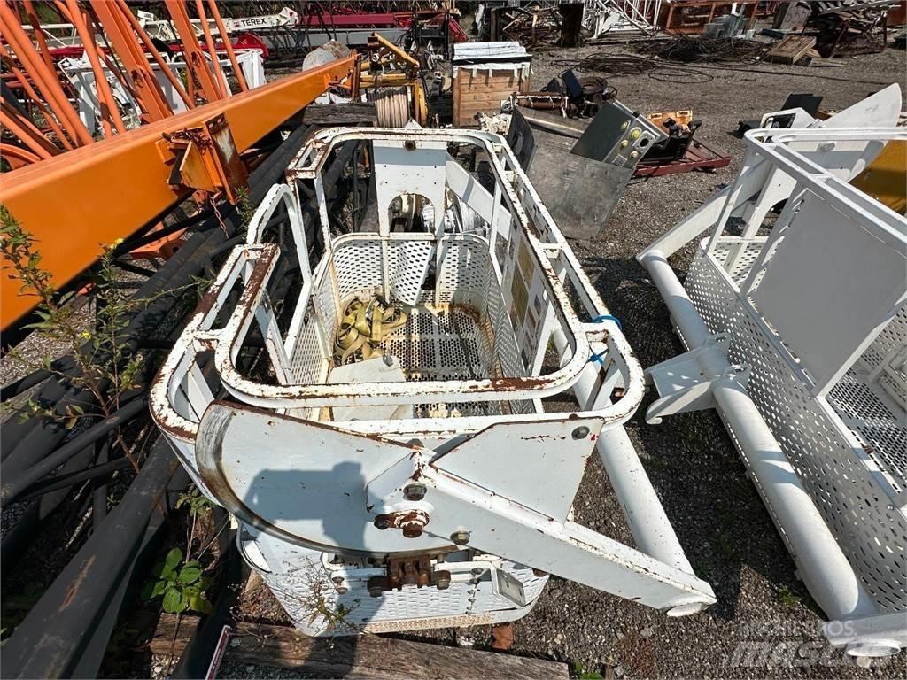 Altec  Accessoires et pièces pour grue