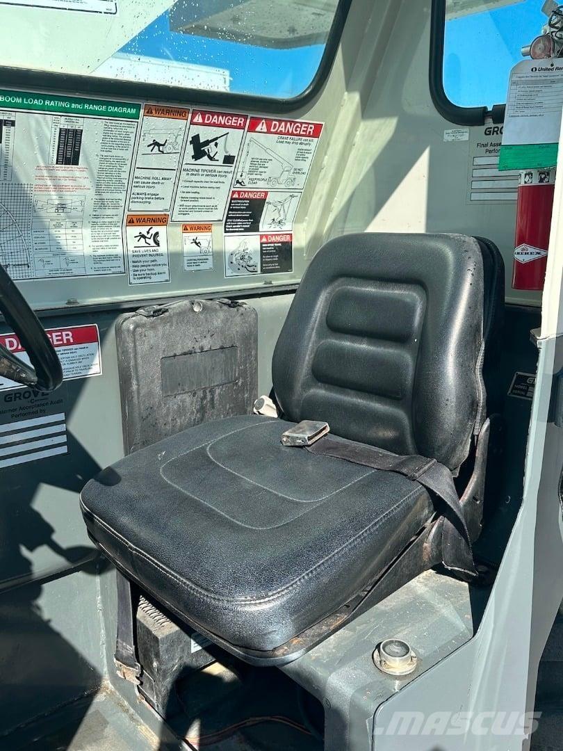 Grove YB5515 Grues mobiles