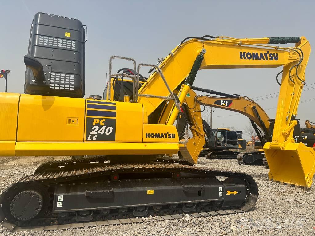 Komatsu PC 240 Pelle sur chenilles