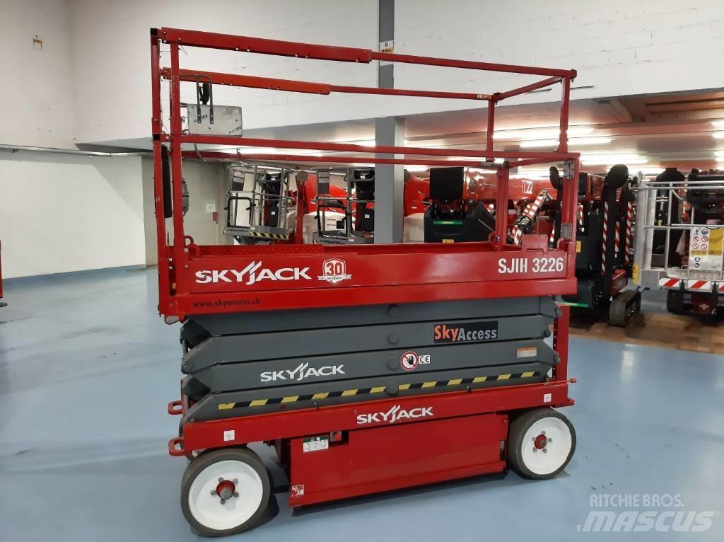 SkyJack SJIII 3226 Nacelle ciseaux