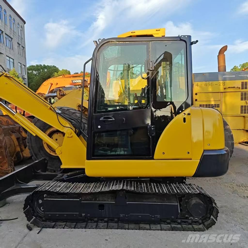 Komatsu PC 56 Mini pelle < 7t