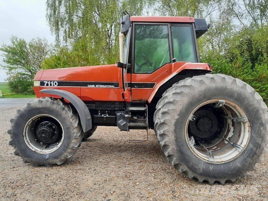 Case IH Magnum 7110 Tracteur