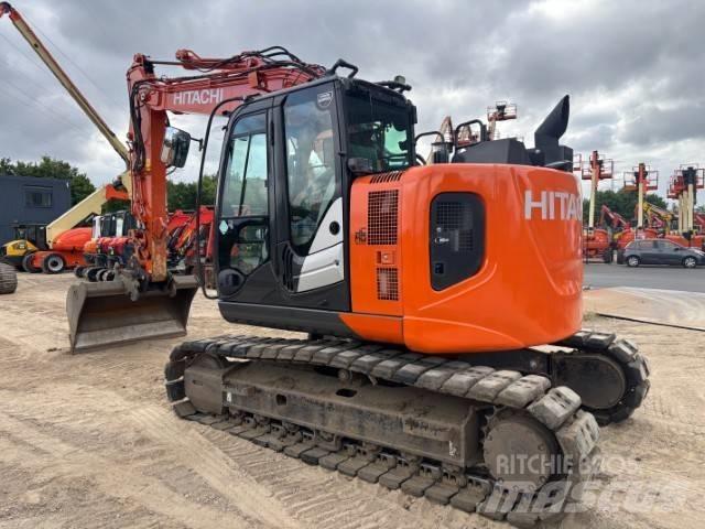 Hitachi ZX 135 US-6 Pelle sur chenilles