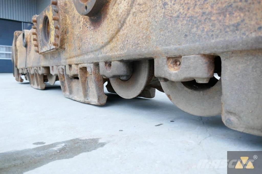 CAT 261-3082 Châssis et suspension