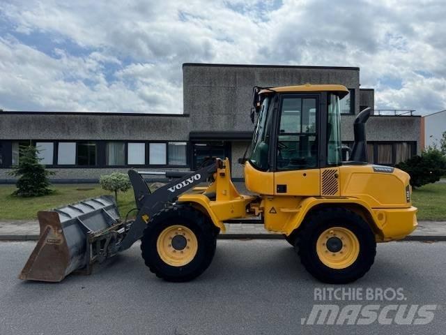 Volvo L 35 G Chargeuse sur pneus