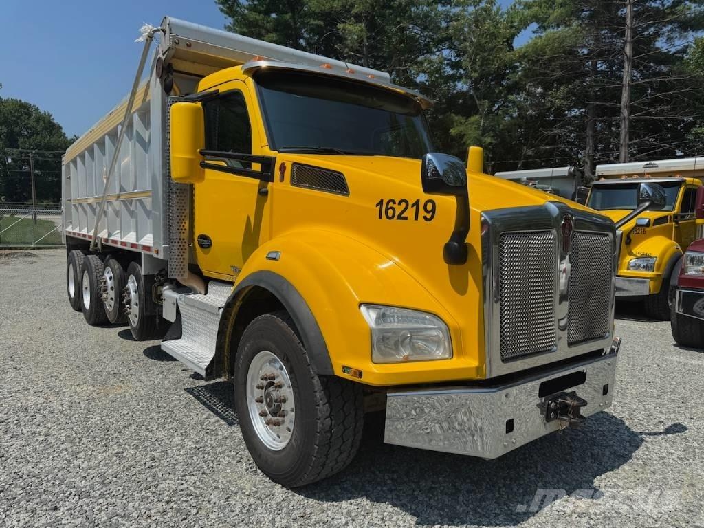 Kenworth T 880 Camion benne