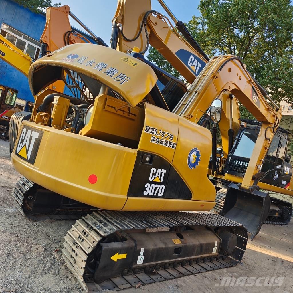 CAT 307 D Pelle sur chenilles