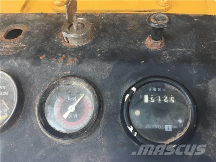 CAT D 7 G Bouteurs sur chenilles