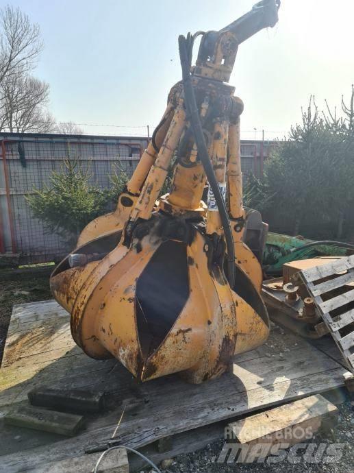 Volvo AKERMAN EW-230 Pelle sur pneus