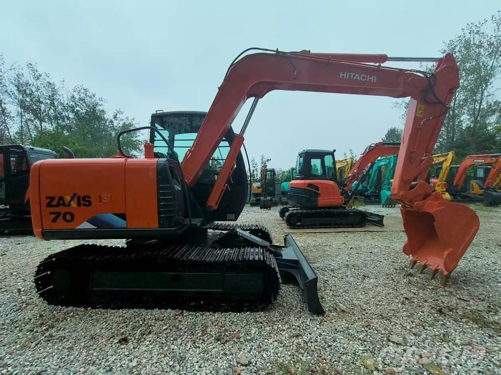 Hitachi ZX 70 Mini pelle < 7t