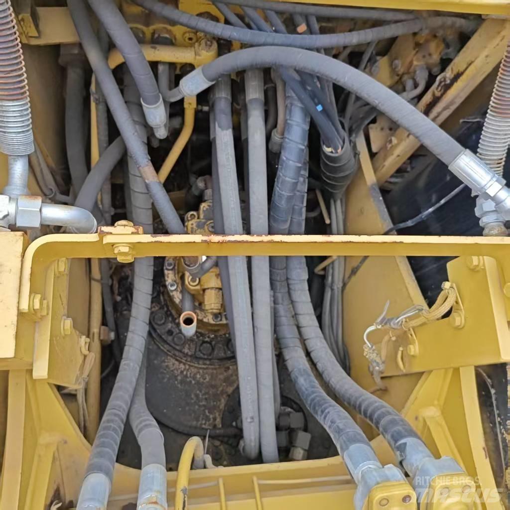 CAT 315 D Pelle sur chenilles