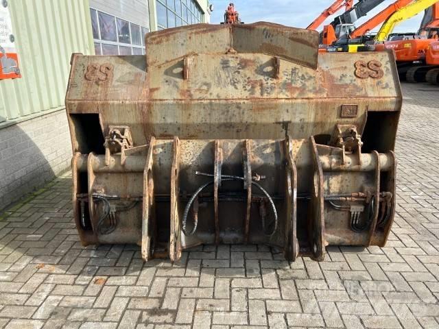 Volvo Bak L 90 Godet