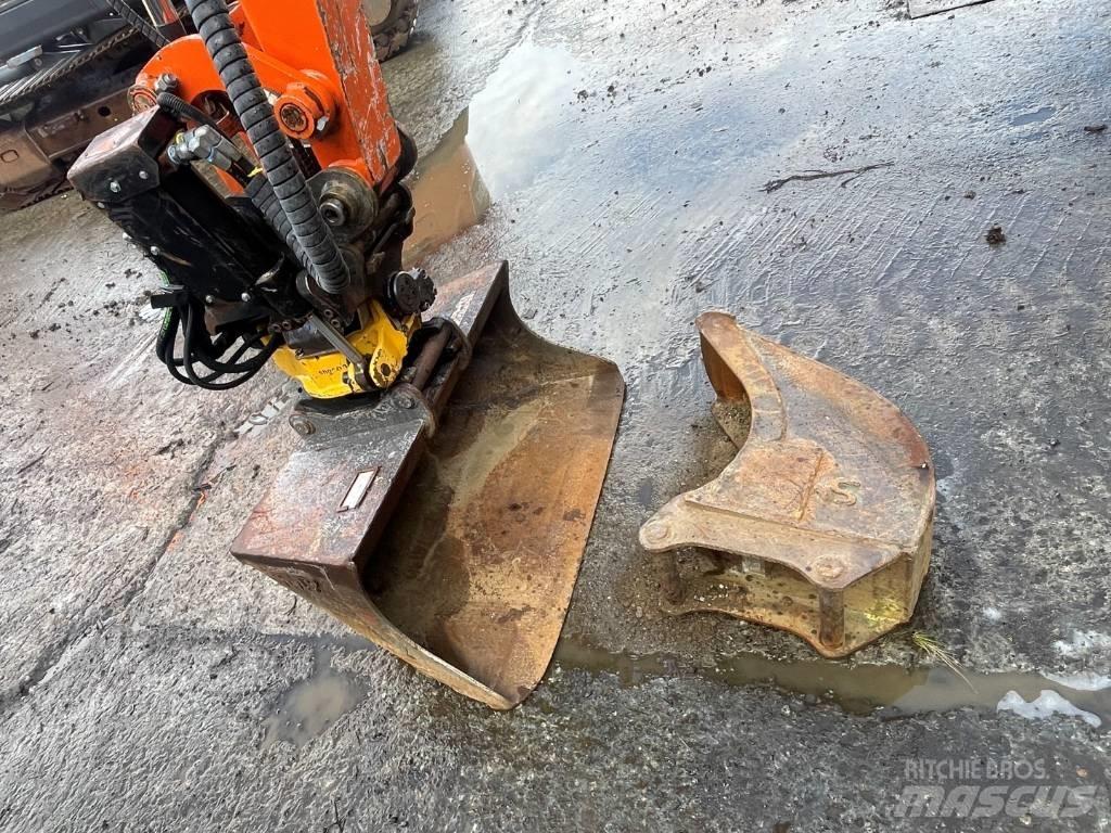 Hitachi ZX 38 U-5 A Mini pelle < 7t