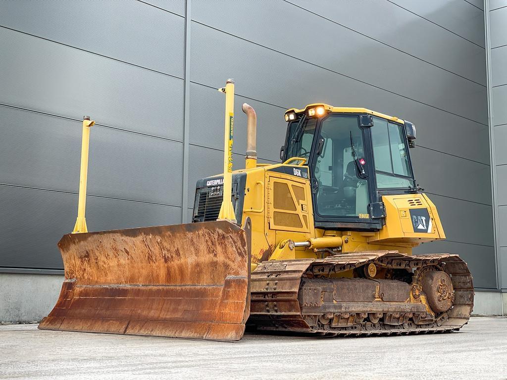 CAT D6K Bouteurs sur chenilles