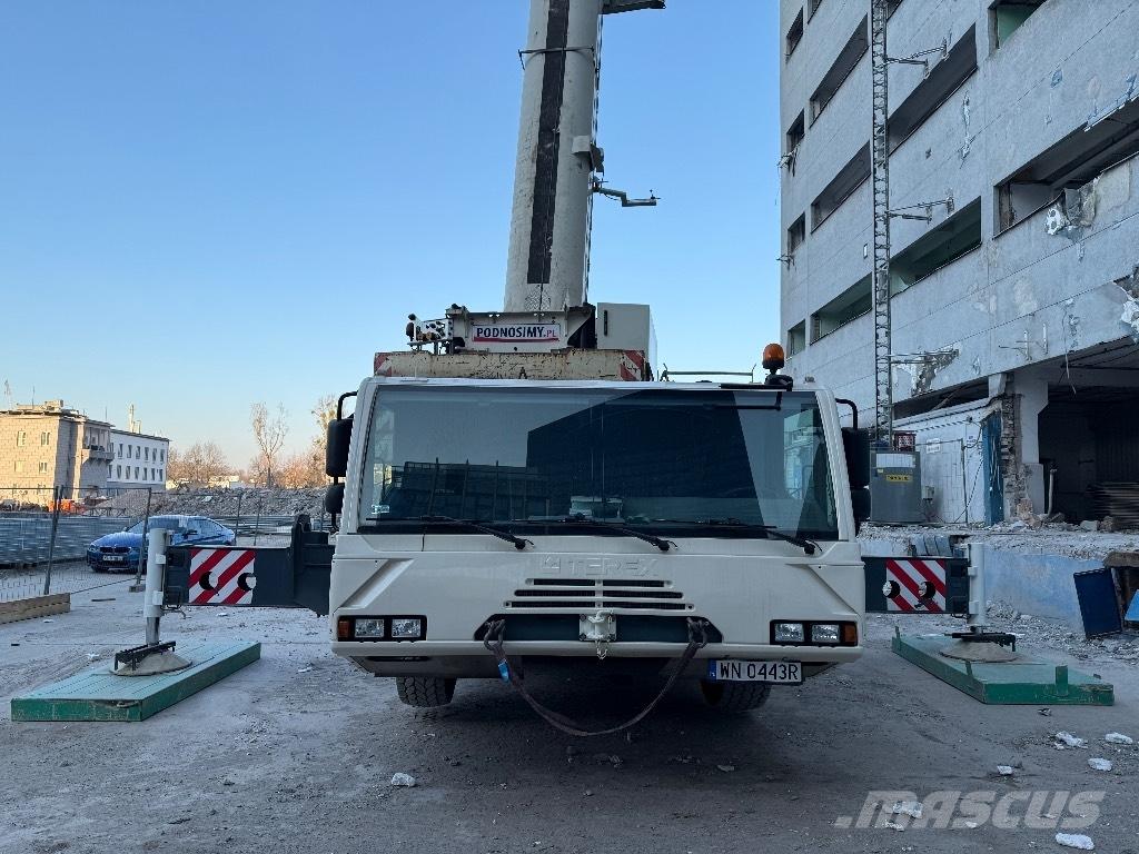 Demag AC 200-1 Grues tout terrain