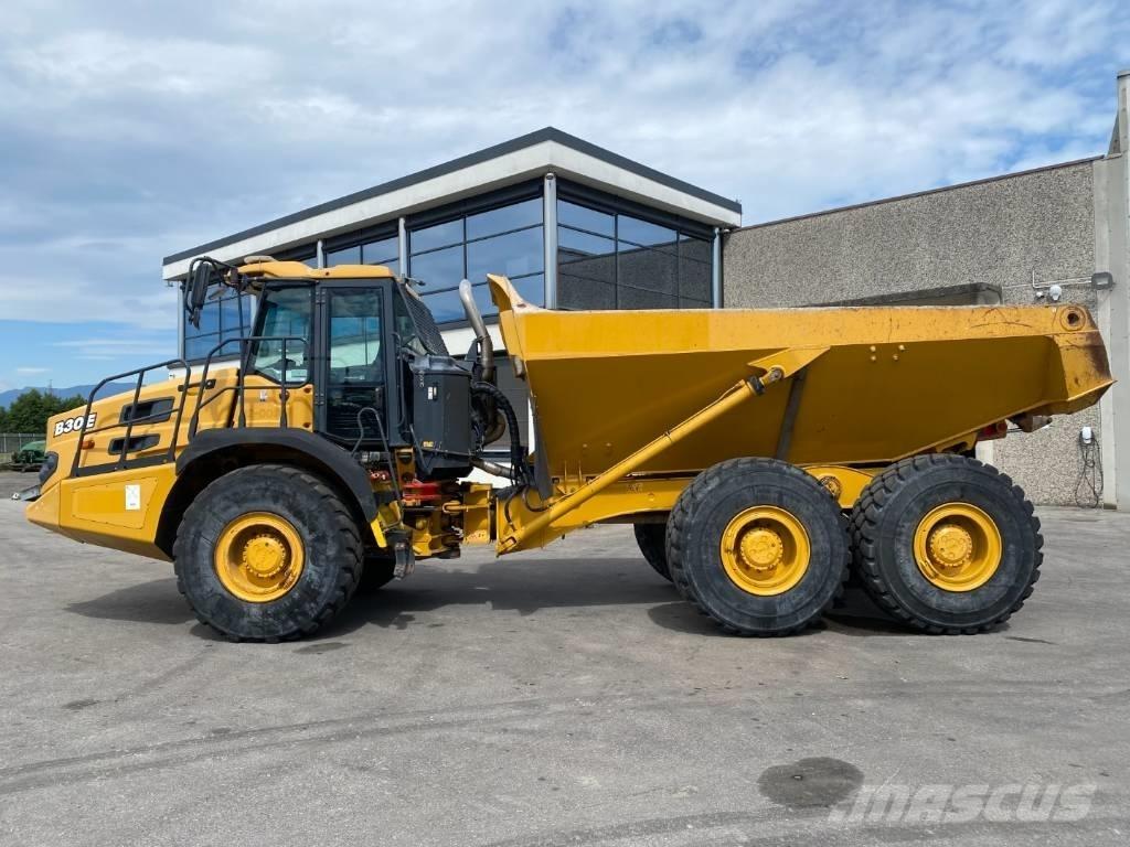 Bell ADT B30E Tombereau articulé