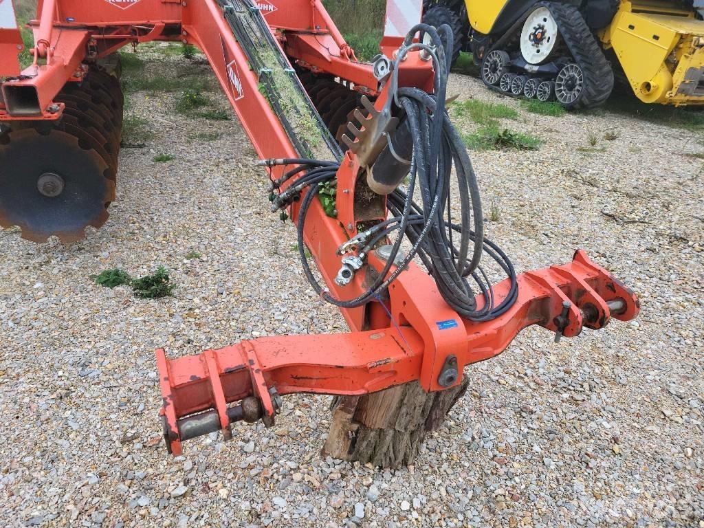 Kuhn Discover XL2 - 60 Crover crop