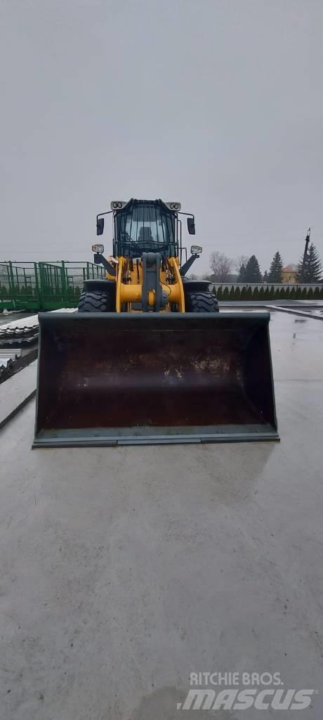 Liebherr L 538 Chargeuse sur pneus