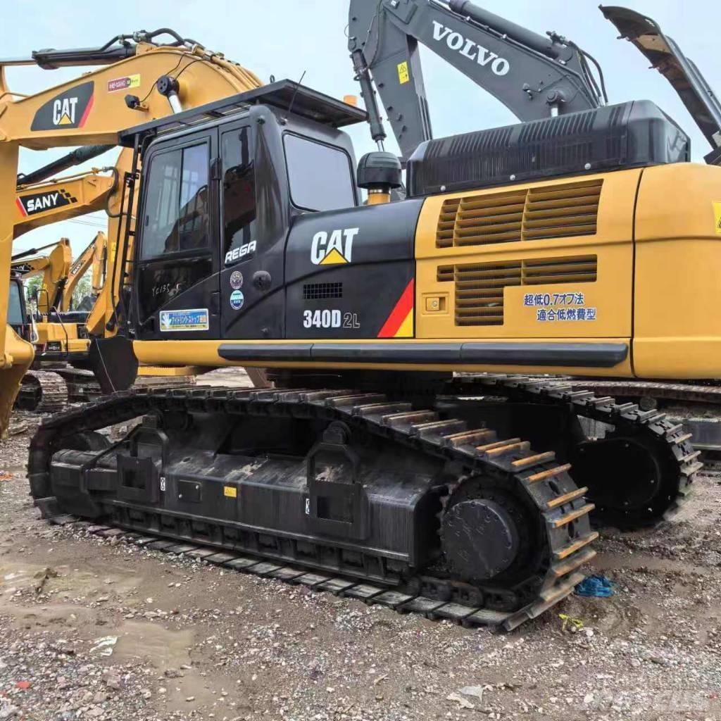 CAT 340 D2 L Pelle sur chenilles