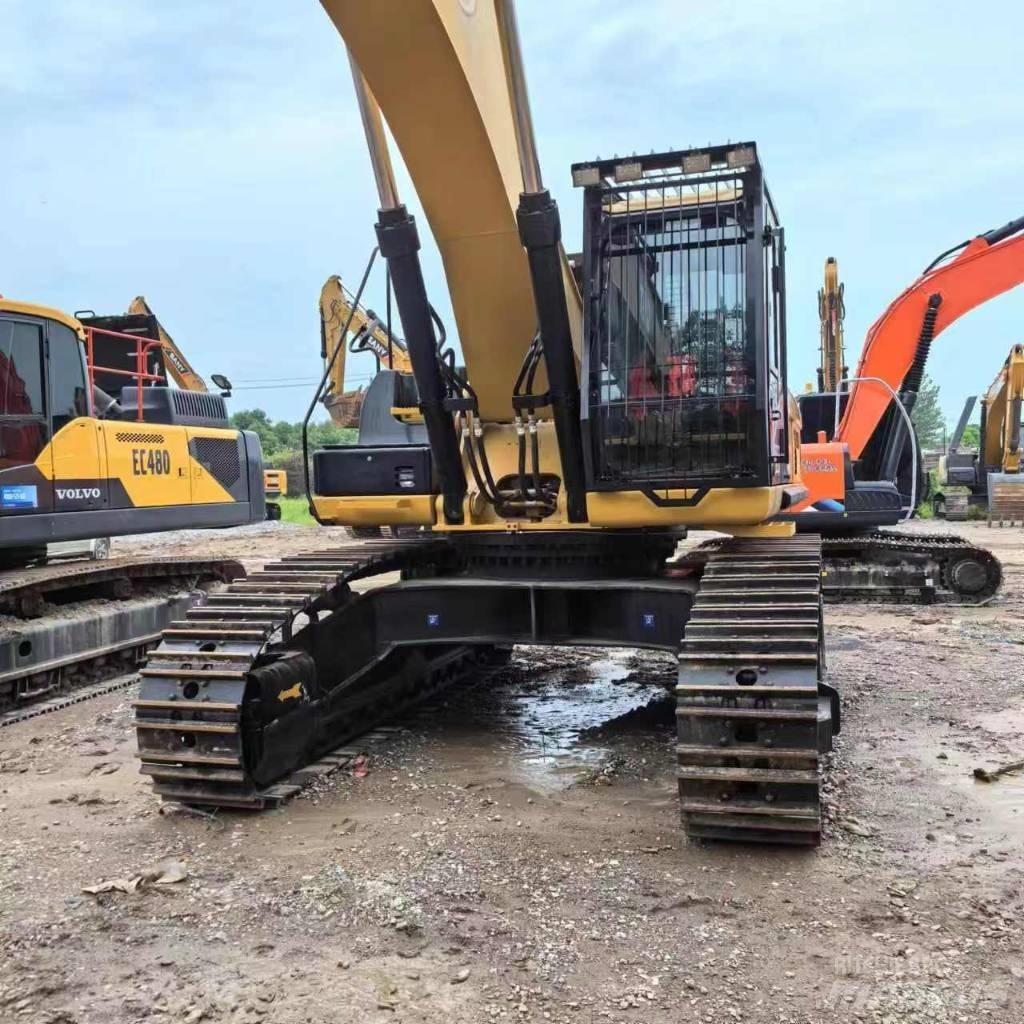 CAT 340 D2 L Pelle sur chenilles