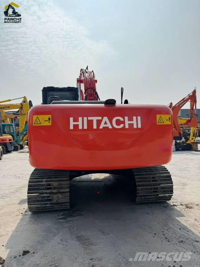 Hitachi 210-6 Mini pelle 7t-12t