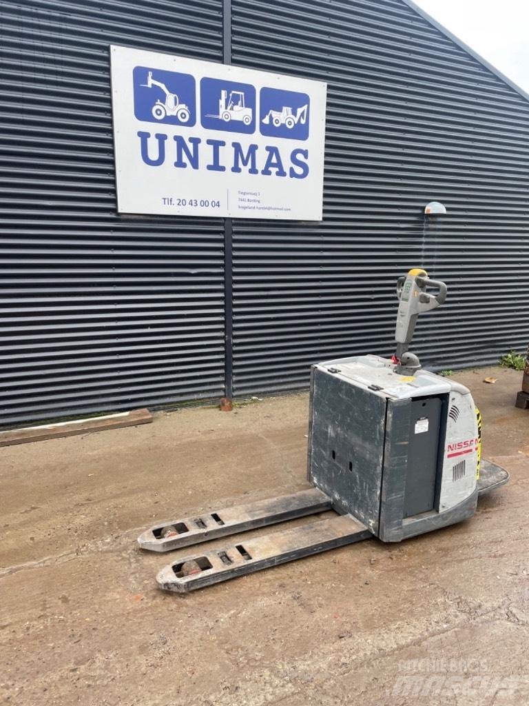 Nissan PLP 200 Transpalette accompagnant