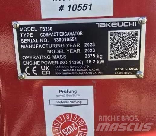Takeuchi TB 230 Mini pelle < 7t