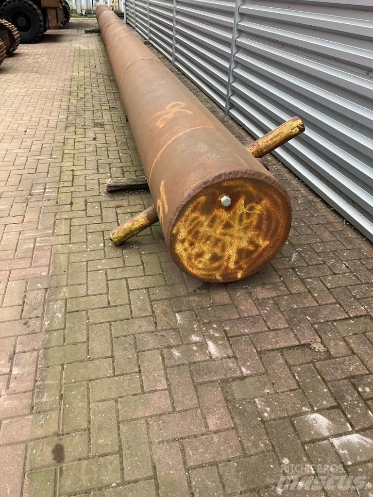  Spud leg 15 meter Dragueurs