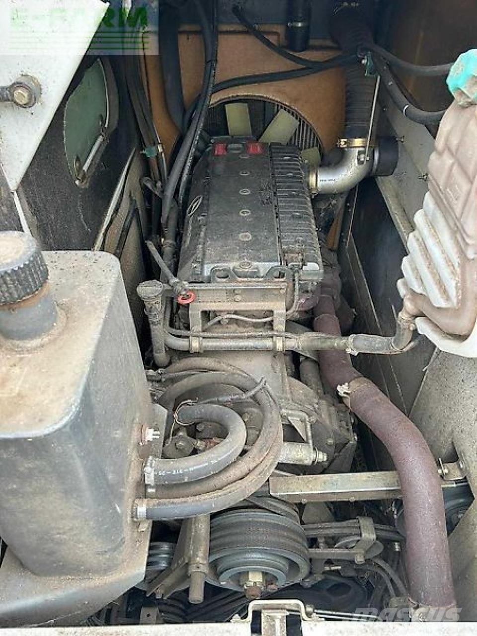 CLAAS medion 310 Moissonneuse batteuse