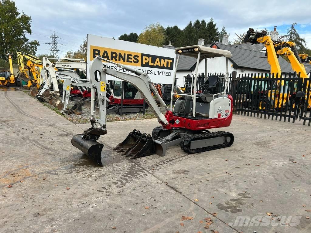 Takeuchi TB 216 Mini pelle < 7t