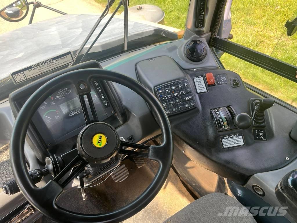 Bell ADT B 30 D 6x6 Tombereau articulé