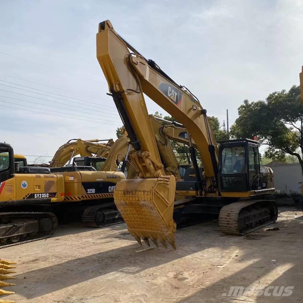 CAT 330 D Pelle sur chenilles