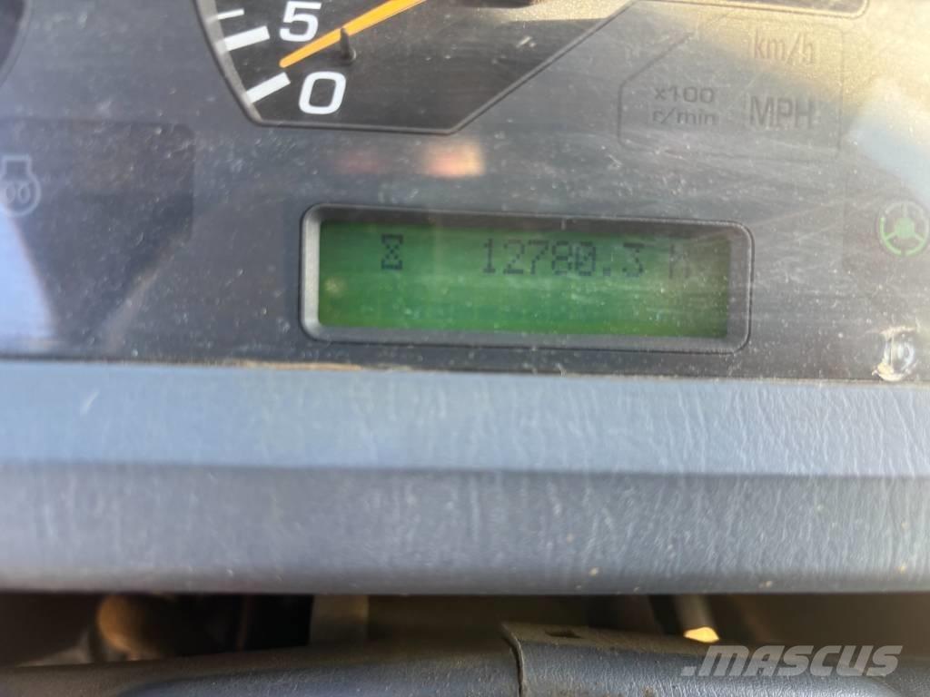 Komatsu WA250-6 Chargeuse sur pneus