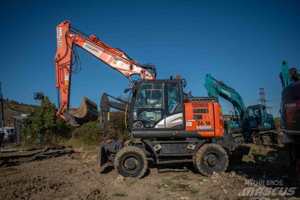 Hitachi ZX 145 Pelle sur pneus