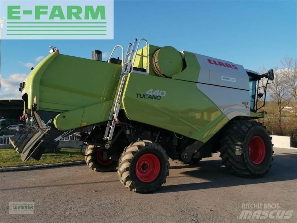 CLAAS tucano 440 Moissonneuse batteuse