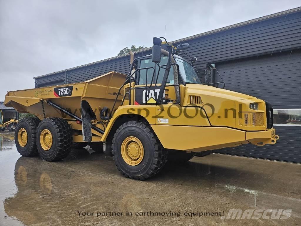 CAT 725C2 Tombereau articulé
