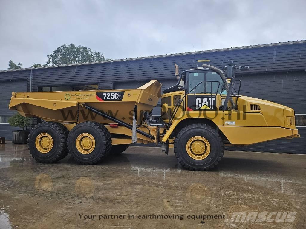 CAT 725C2 Tombereau articulé