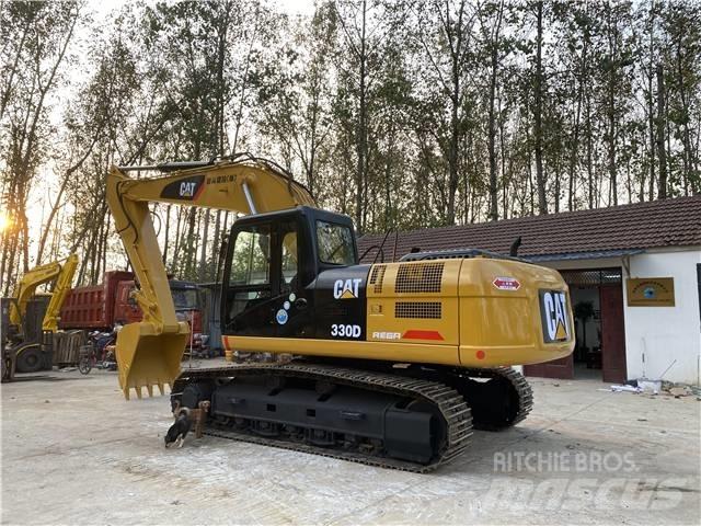 CAT 330D Pelle sur chenilles