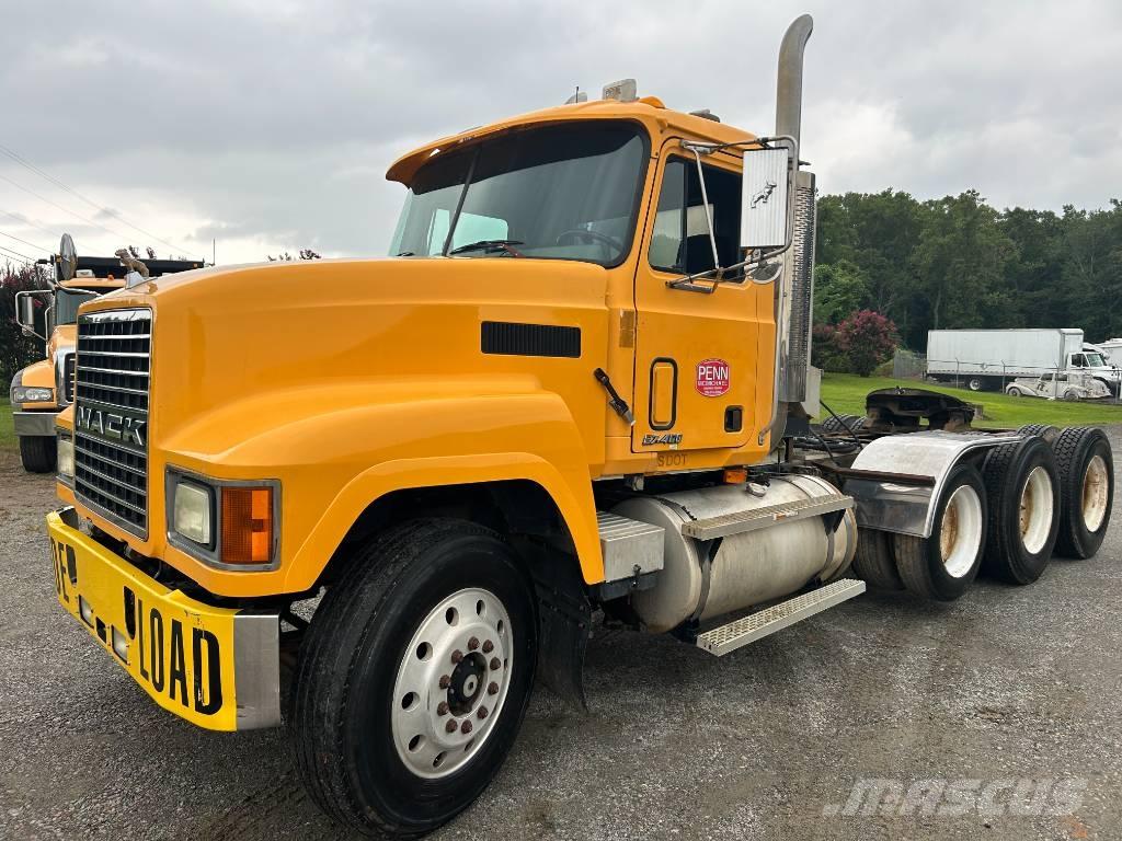 Mack CH 613 Tracteur routier