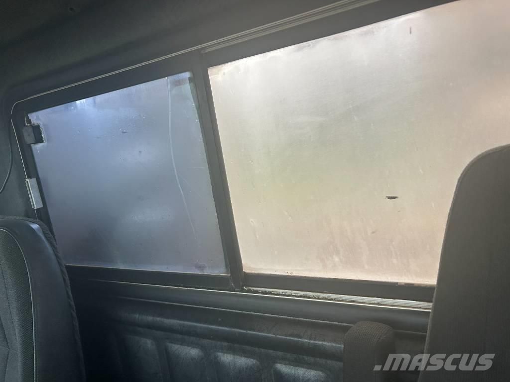 Mack CH 613 Tracteur routier