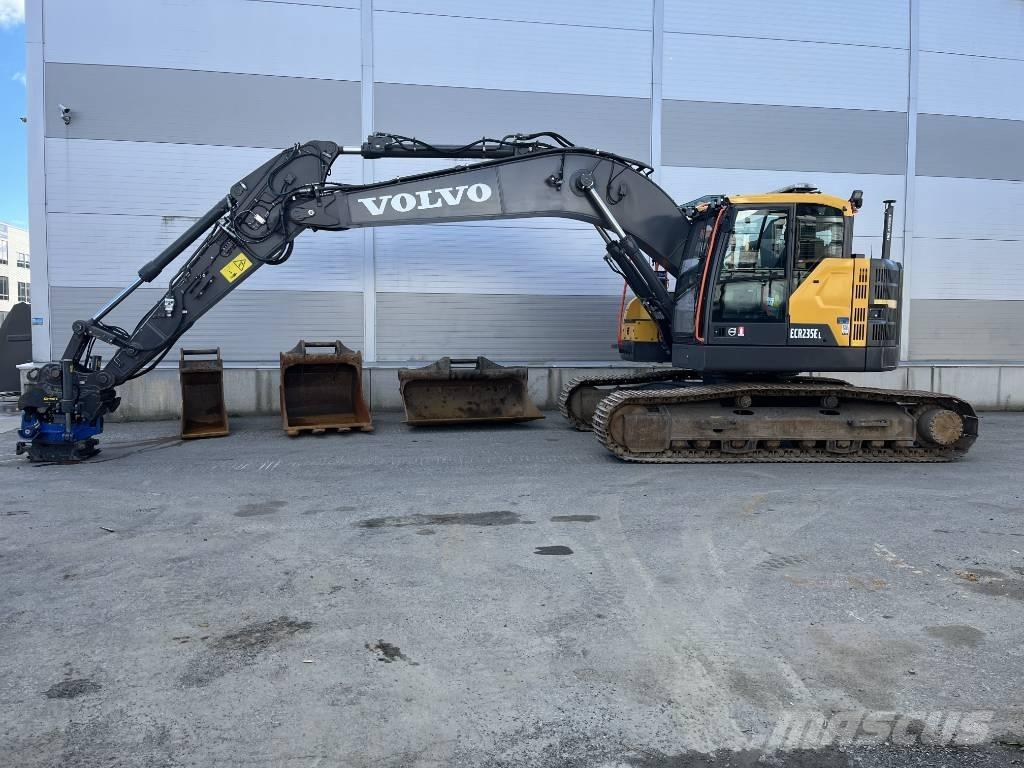 Volvo ECR235EL Pelle sur chenilles