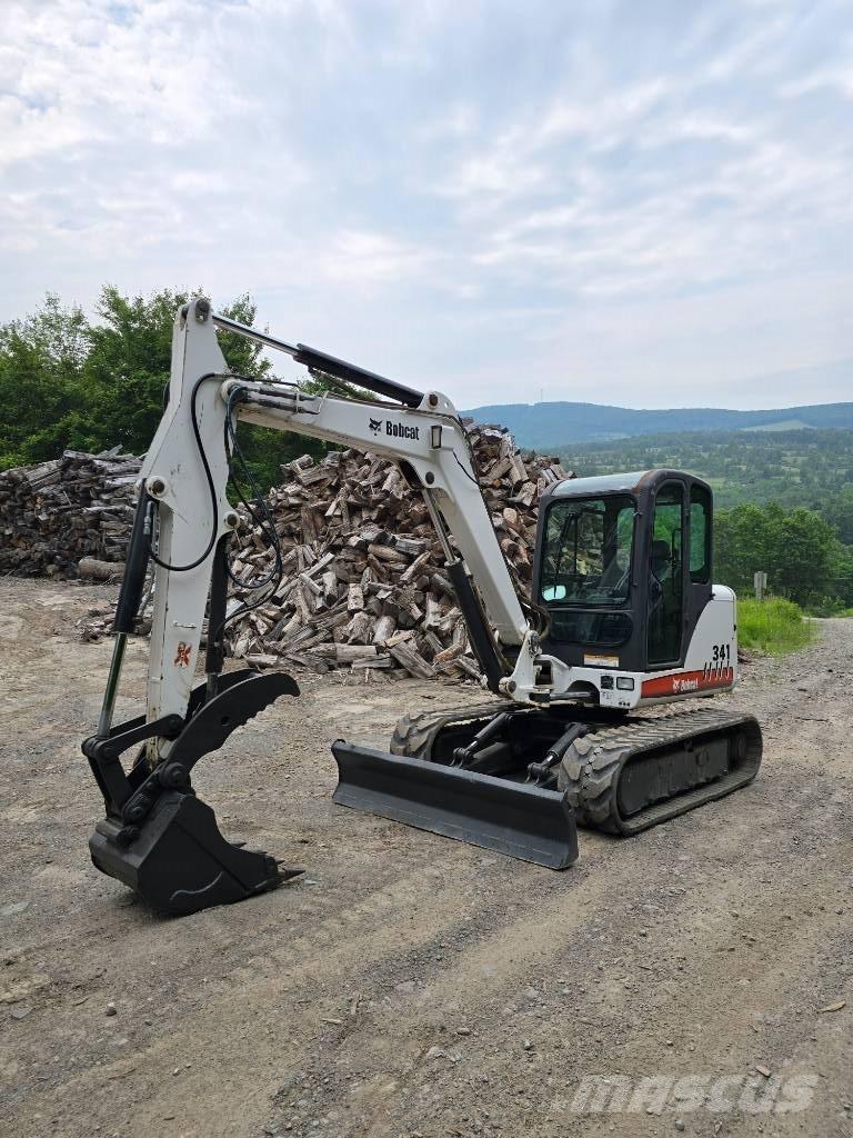 Bobcat 341 G Mini pelle < 7t
