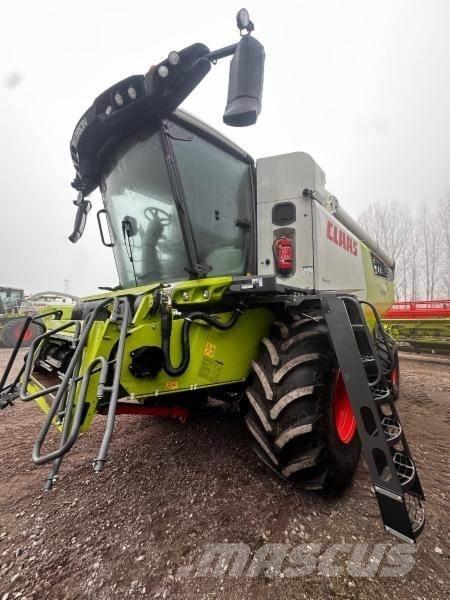CLAAS TRION 750 Moissonneuse batteuse