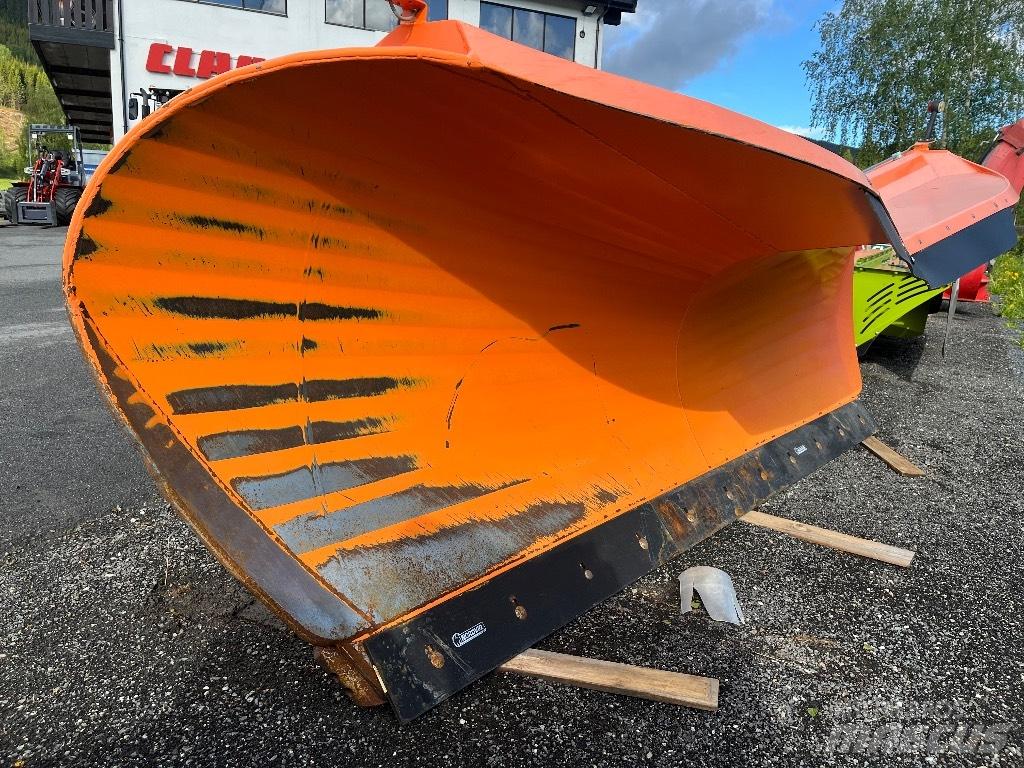 FMG PA330 Chasse neige