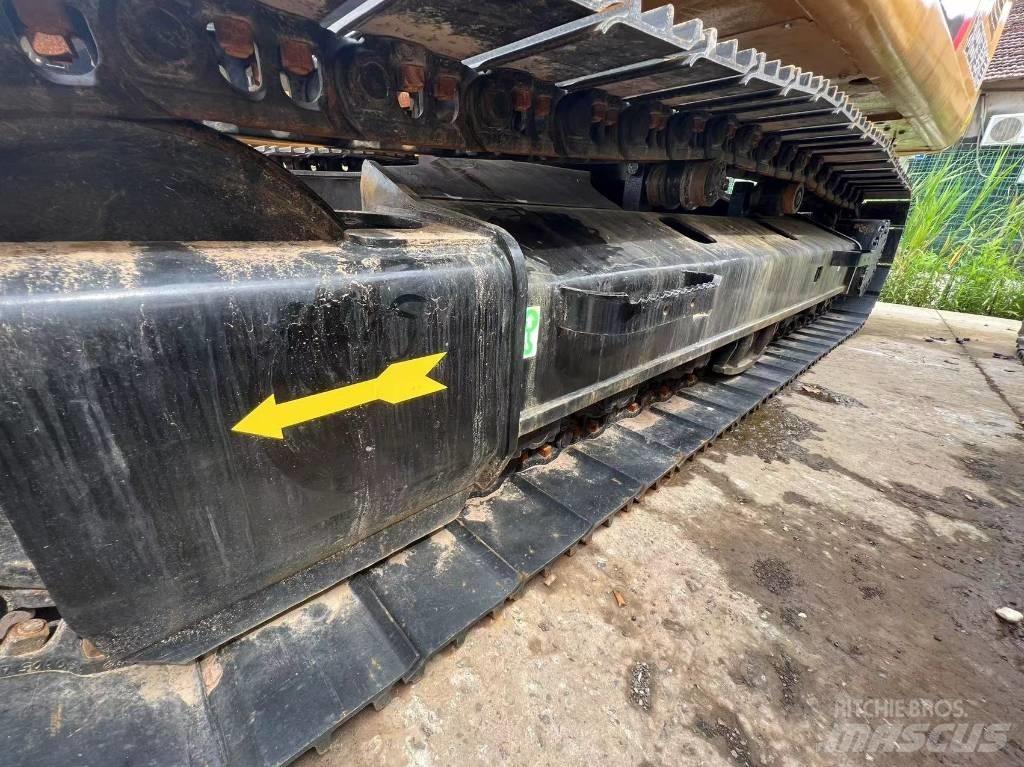 CAT 320 D Pelle sur chenilles
