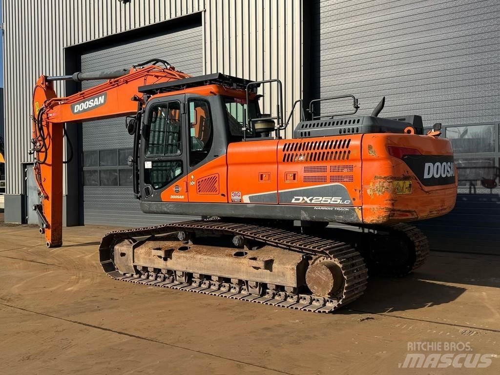 Doosan DX255NLC-5 Pelle sur chenilles