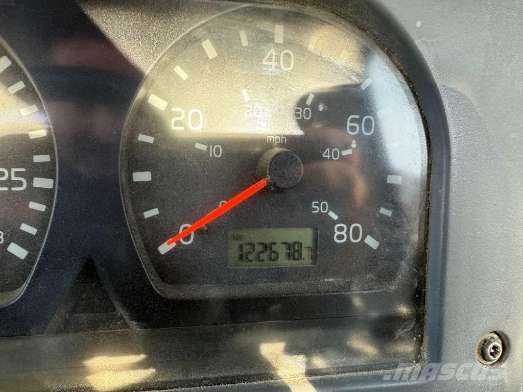 Volvo A 25 D Tombereau articulé