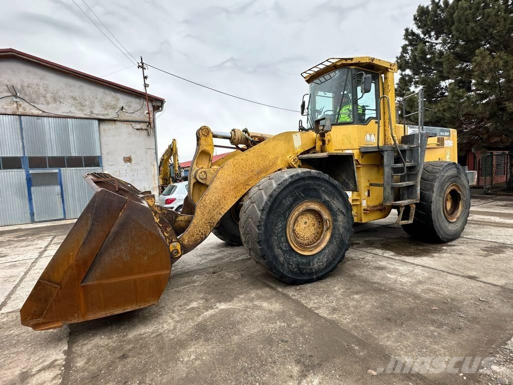 Komatsu WA500-3 Chargeuse sur pneus