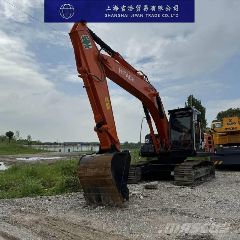 Hitachi ZX 210 Pelle sur chenilles